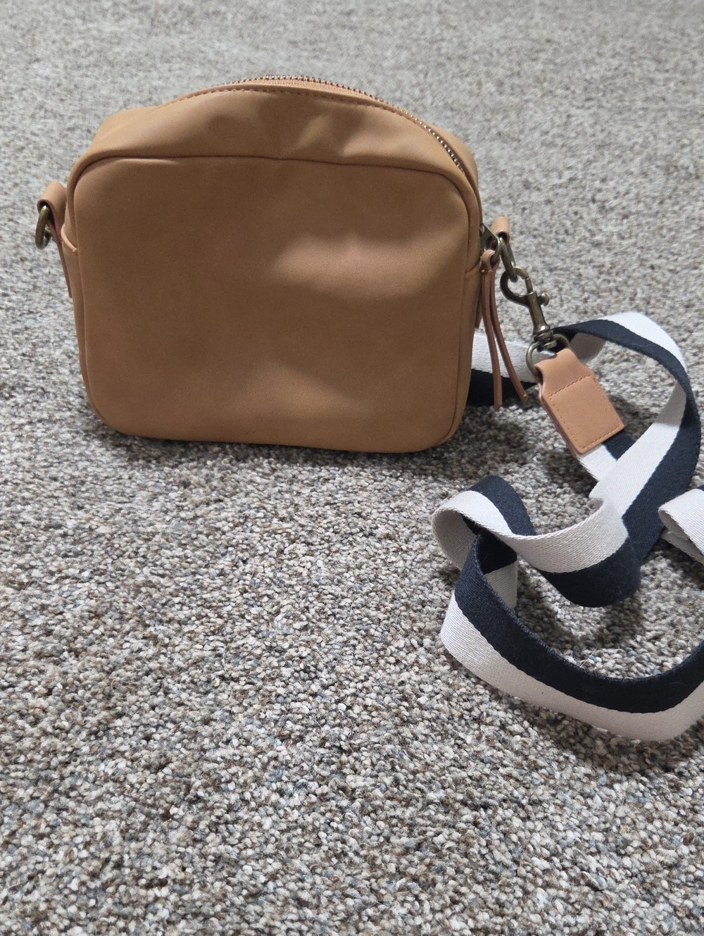 Universal Thread Tan Crossbody with Removable Black-and-White Strap